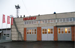 ��̠�����󻠗 ��������� �������� Isuzu (�����, ������)