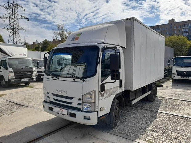 Isuzu NPR ������������ ������